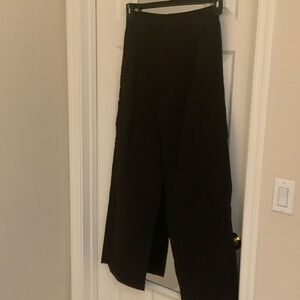Max Studio Cargo Pants NWOT